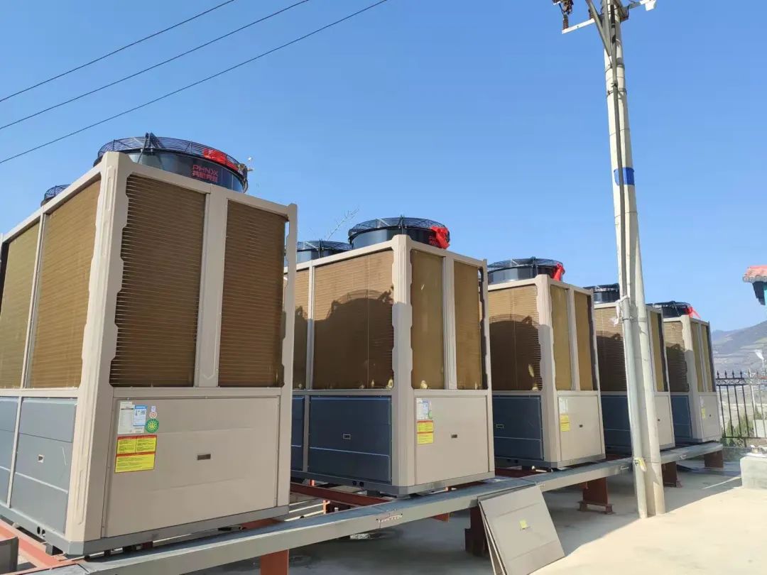 空氣能取暖設備2400平方需要多少錢一臺